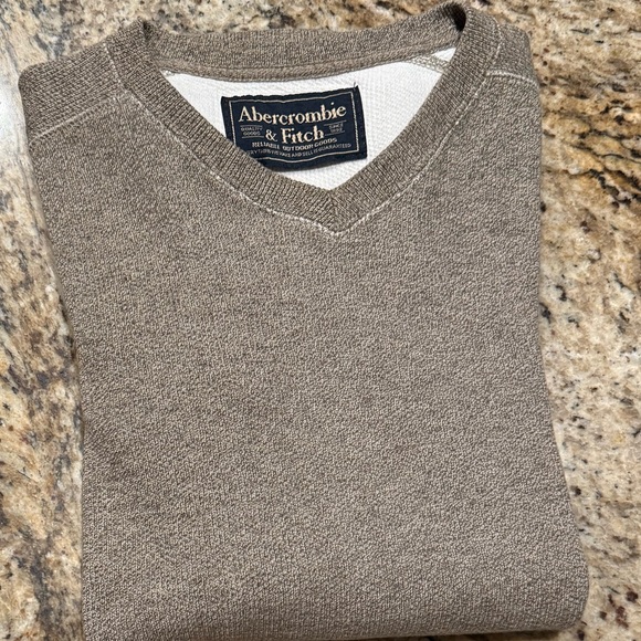 Abercrombie & Fitch Men's‎ V-Neck Gray (Greige) Sweatshirt / Sweater size L - Picture 5 of 7